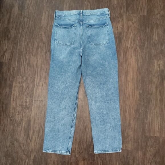 Old Navy Extra High Rise Sky-Hi Straight Jeans Distressed Womens 10 Button Fly - Picture 3 of 6